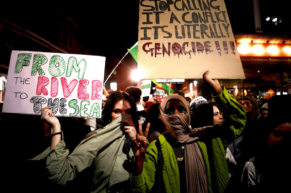 | Palestine solidarity march in London on Oct 9 Alisdare Hickson Flickr CC BY SA 20 | MR Online